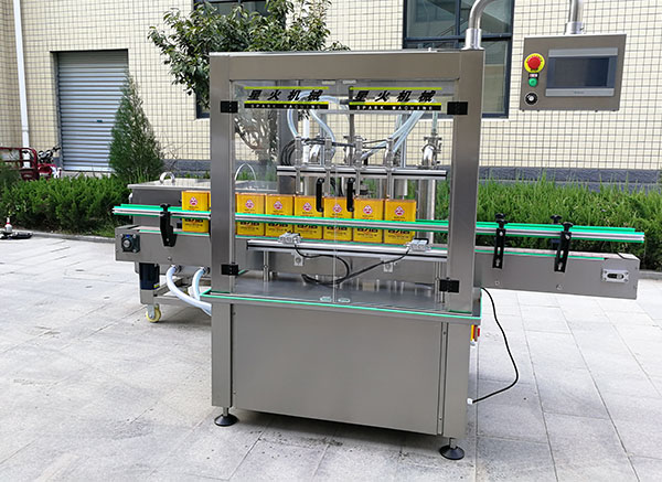 全自動液體灌裝機